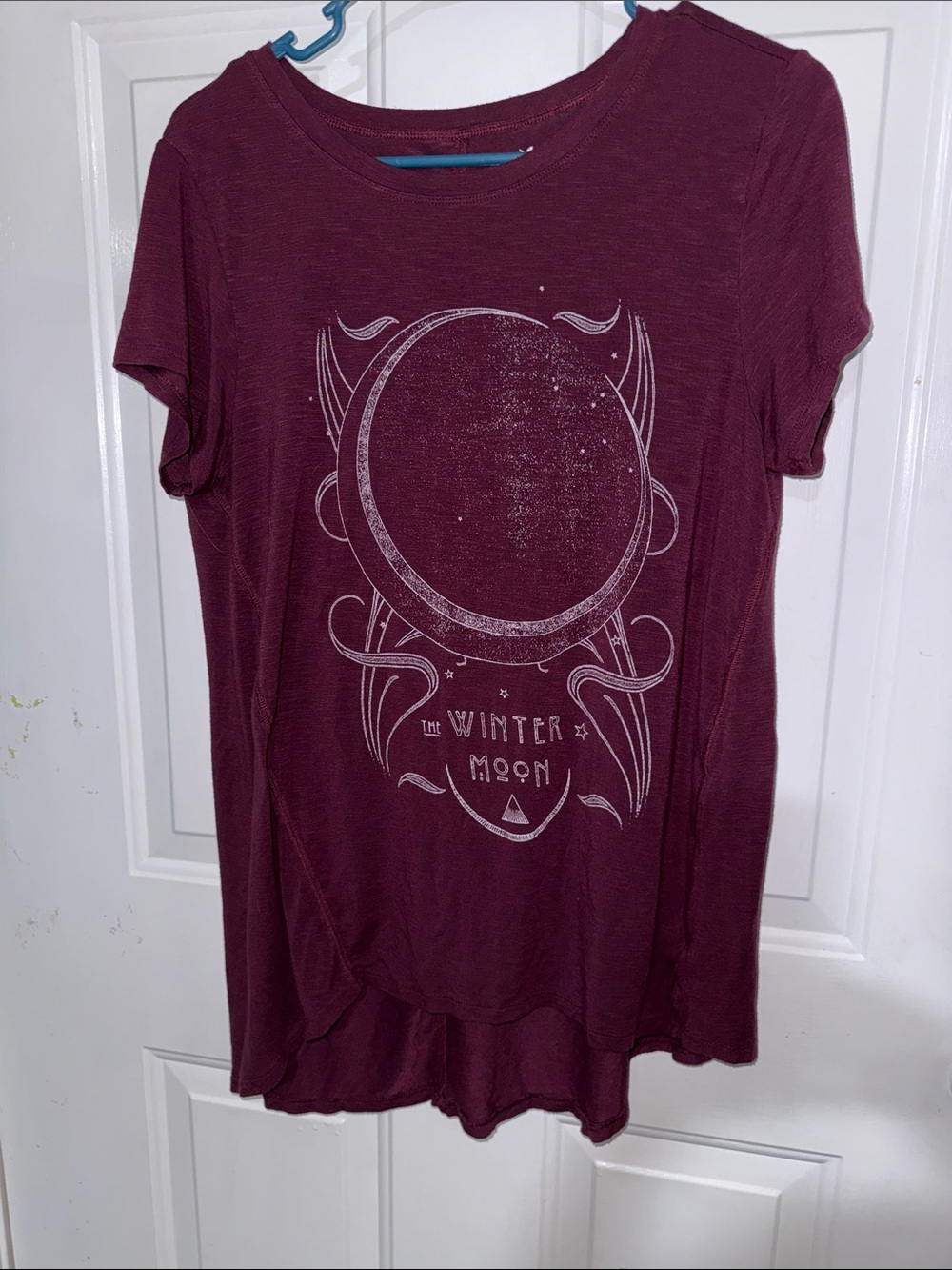 American Eagle Outfitters Burgundy 'The Winter Moon' Graphic Tee
